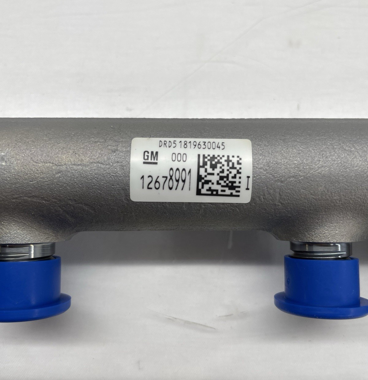 OEM 2017-2023 Chevy GMC 6.6L Duramax L5P Drivers Side LH Fuel Rail 12678991