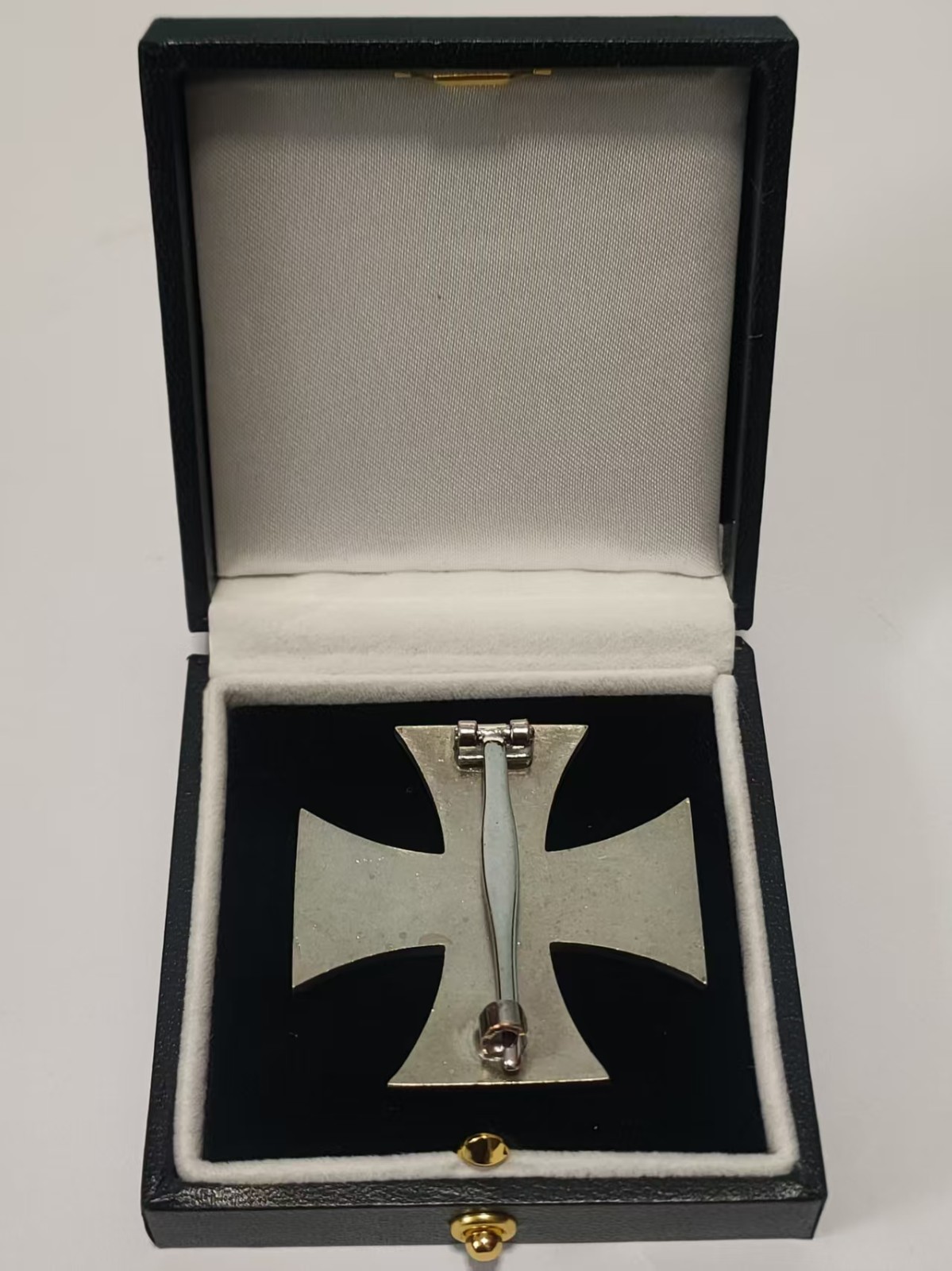 WW1 Germany 1914 Iron Cross 1st Class (Nickel Silver) W Box Reproduction