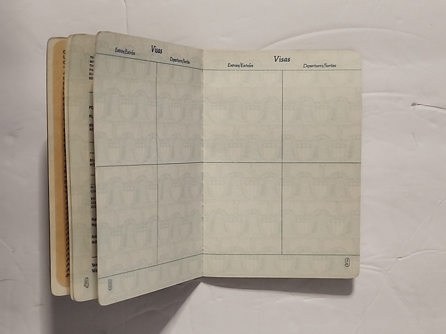 1984 USA Passport, expired obsolete vintage id female, no travel stamps