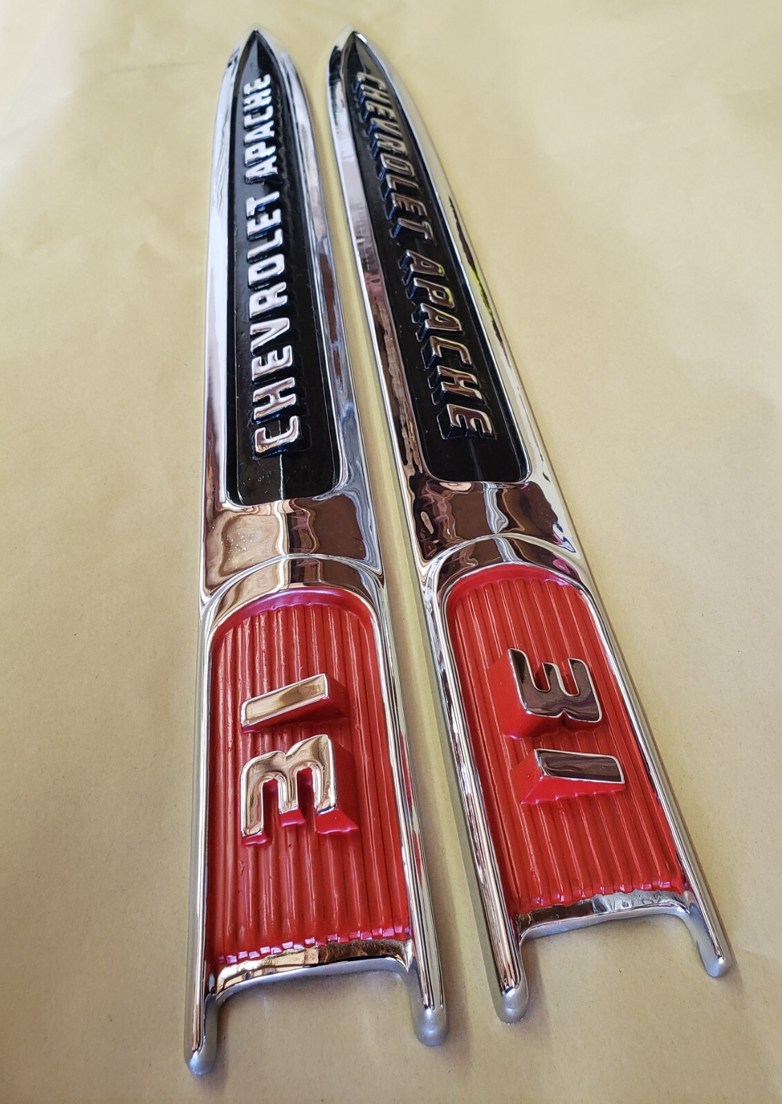 1959  CHEVY APACHE 3100 Truck  Fender Emblem Spears Shortbed 1955-1959