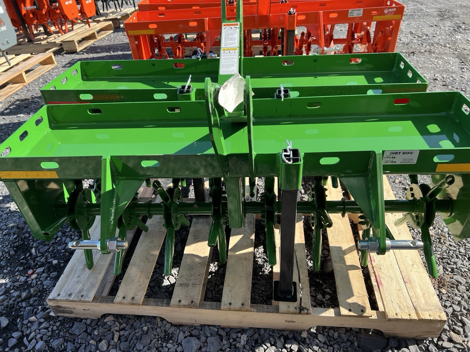 New Dirt Dog Plug Core Aerator 4' in Green