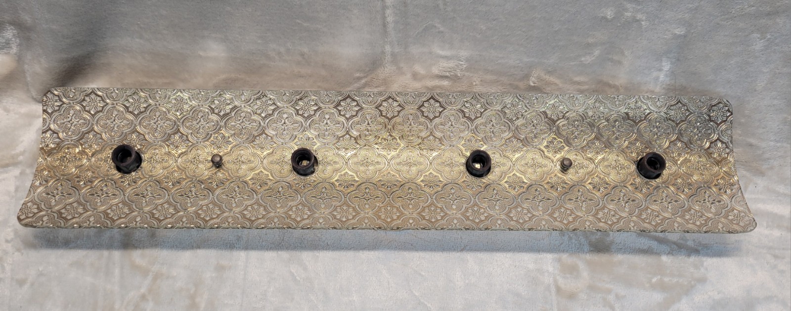 Vtg Bathroom Vanity U Bar 4-Light Fixture Glass Gold Overlay Quatrefoil Curved