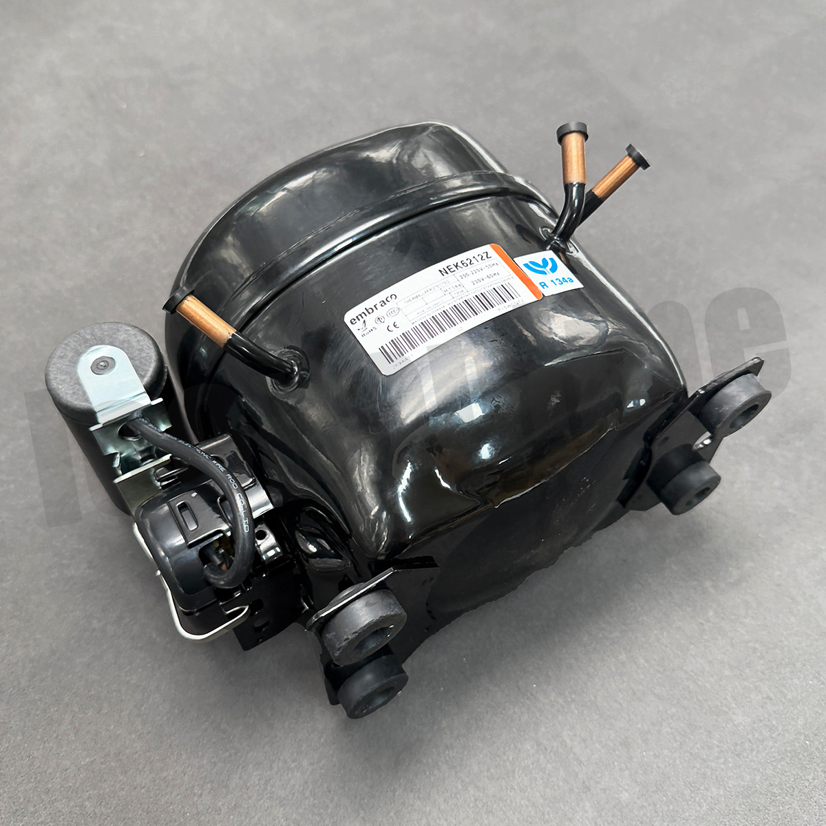 Brabd New NEK6212Z R134 for Refrigerator freezer compressor 220-220V 50Hz 1PH