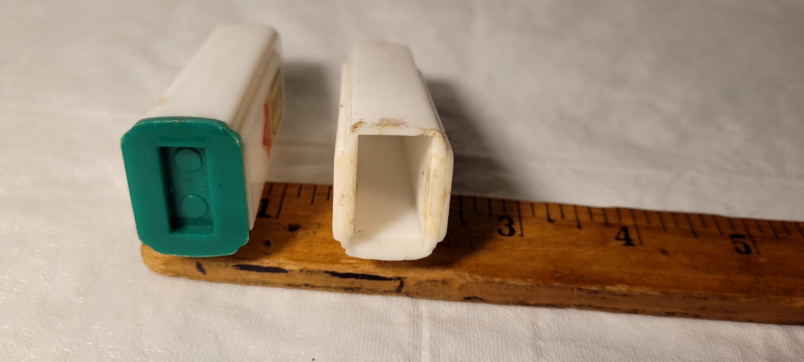 CONOCO Oil Gas Pump Salt and Pepper Shaker Set Vintage 1950s Green and White