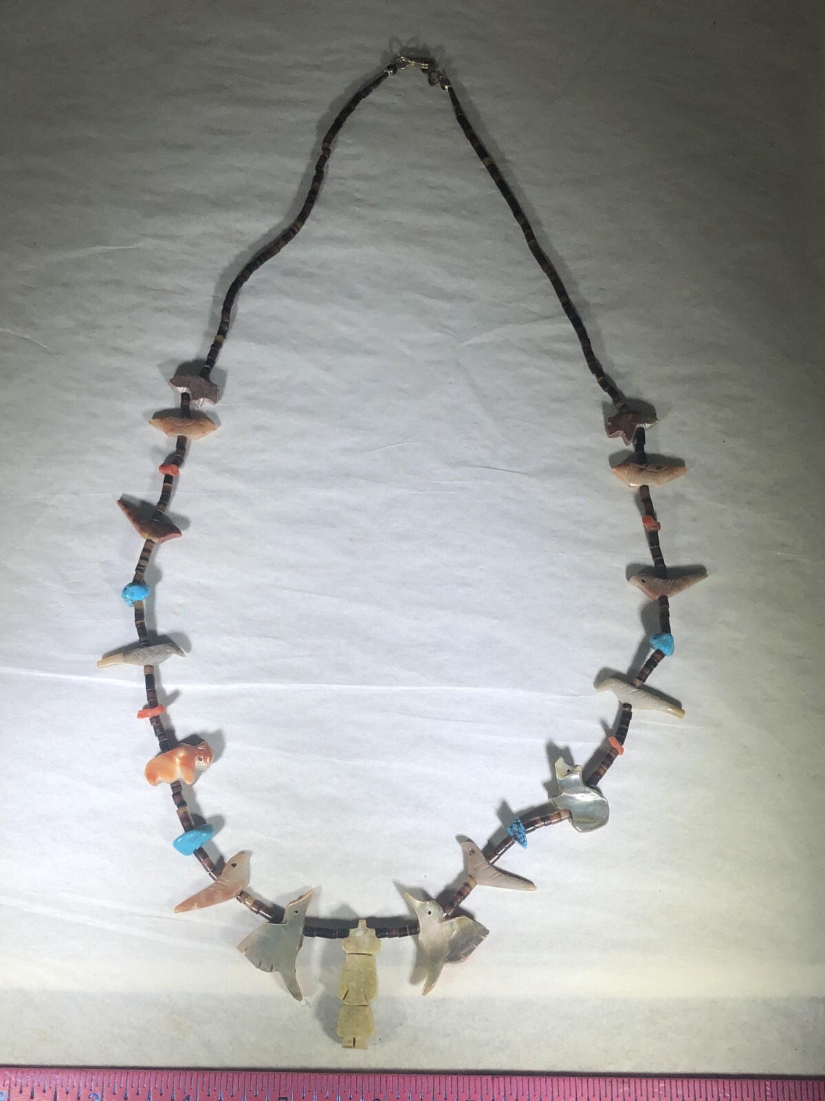 RARE VINTAGE ANTIQUE SOUTH WESTERN NATIVE AMERICAN HAND CARVED FETISH NECKLACE