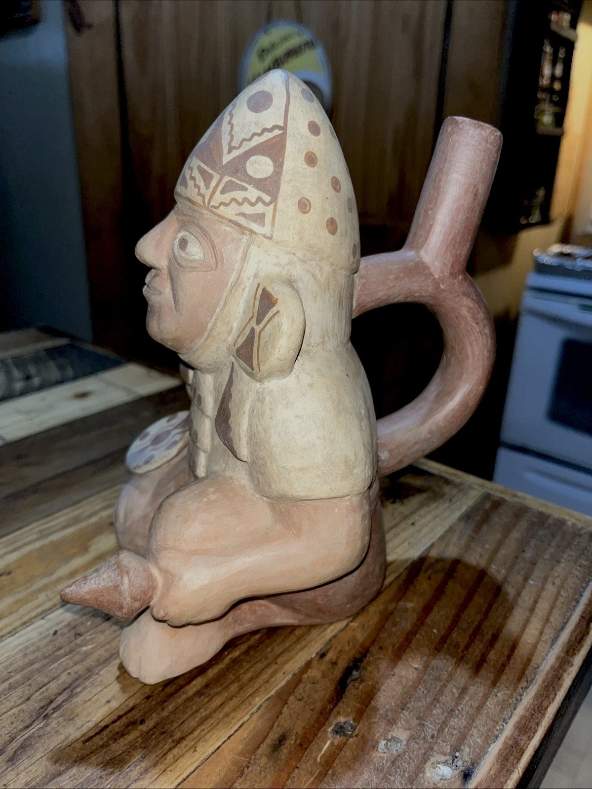 Peruvian Moche Pichu Style Pottery Stirrup Spout Vessel 8 1/2" Kneeling Warrior