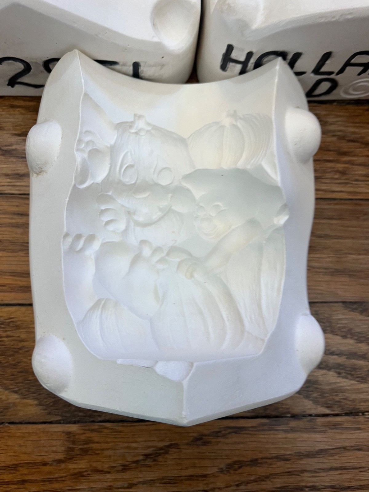 VINTAGE HOLLAND 2951 SMALL PUMPKIN BOWL CERAMIC SLIP CAST MOLD 9"x6.5"