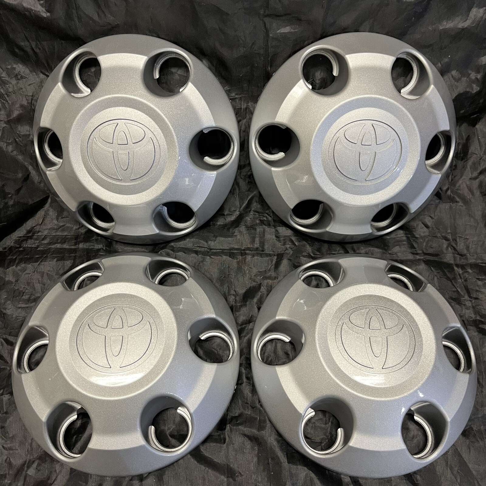 Toyota Tacoma Center Caps Hub Covers 2005-2023 4260B-04010 *BRAND NEW* Set of 4