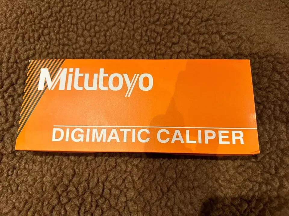 New for Mitutoyo 500-196-30 150mm/6" Absolute Digital Digimatic Caliper