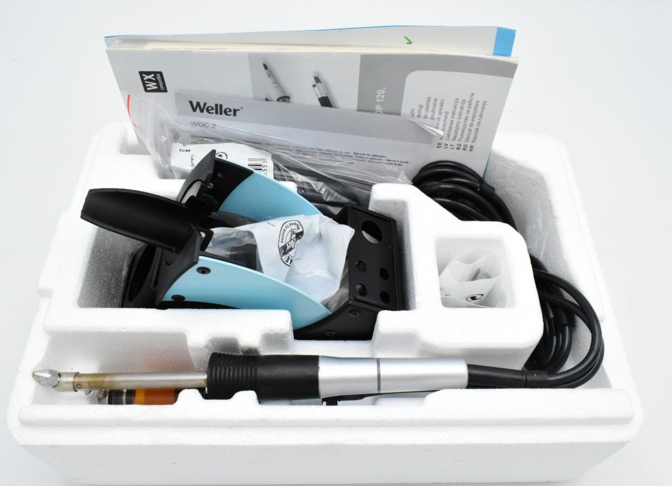 Weller WXD2010 2-Channel Desoldering Station with WXDP120 Iron + WDH70 Stand