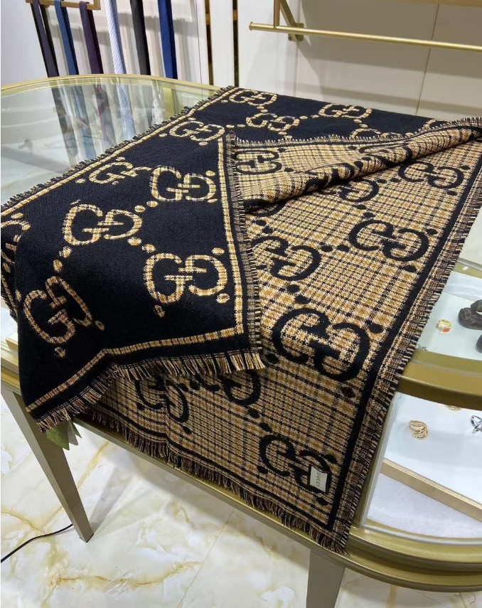 SCARF GUCCI SCARF SHAWL AUTHENTIC 100% CASHMERE BLACK BEIGE CLASSIC LOGO