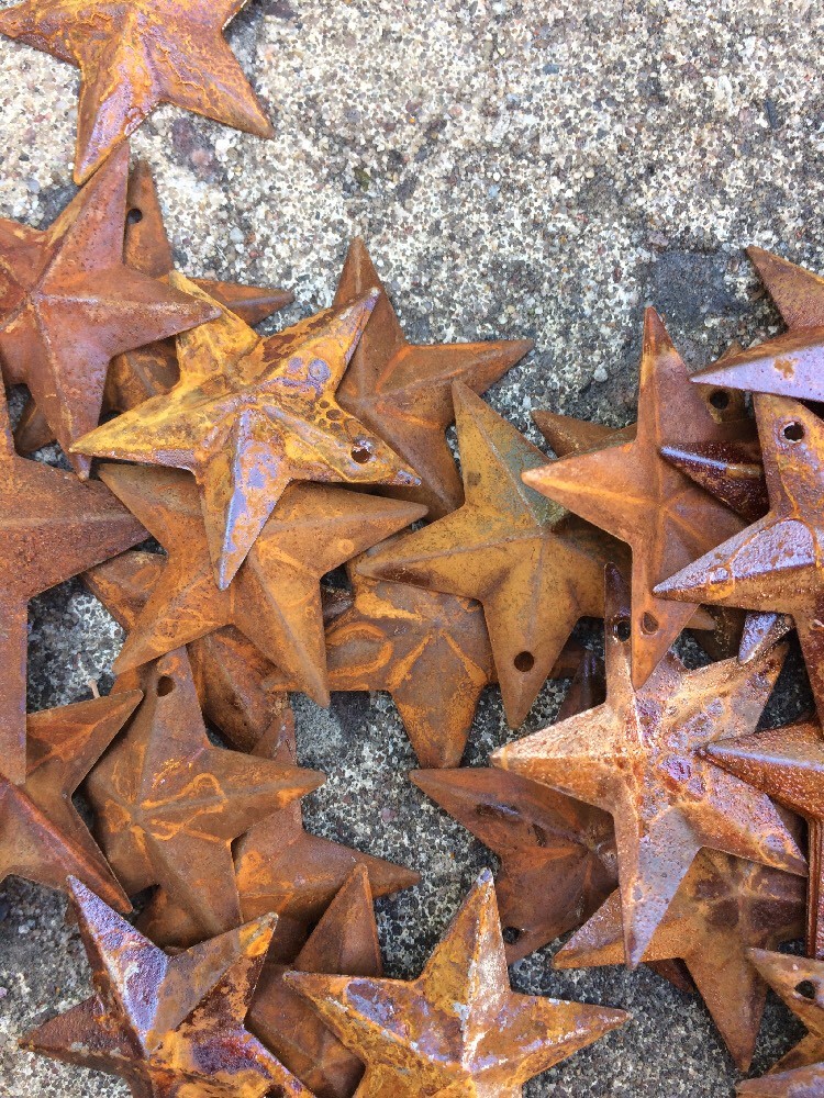 Set 20 Rusty Stars 10- 2.25" & 10- 1.5" Country Metal Barn Star Craft Supplies *