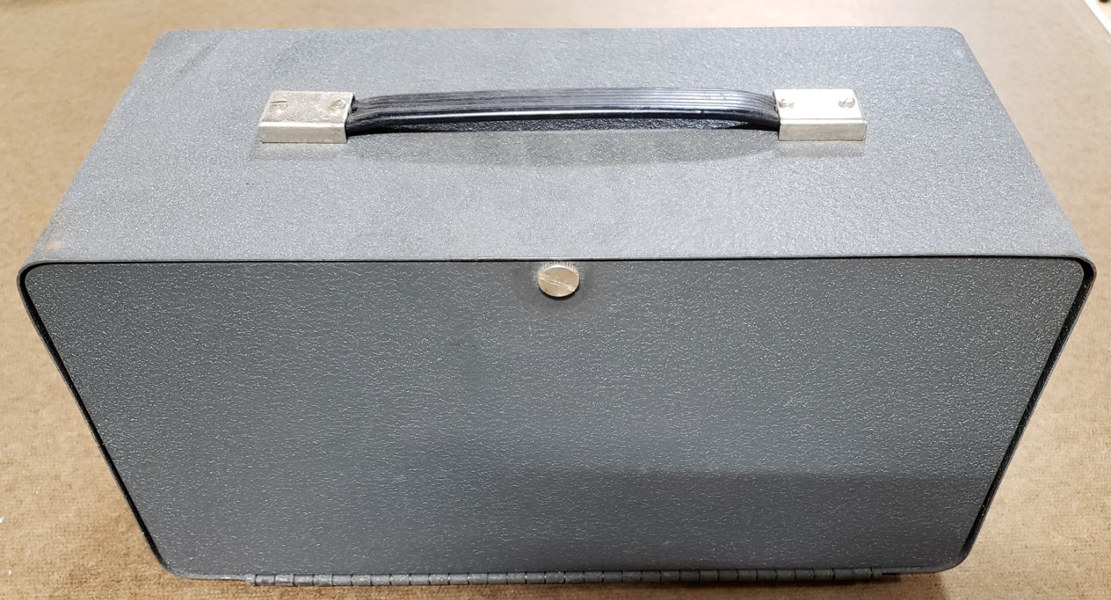 Vintage ArcherKit Universal Auto Analyzer 28-3323, complete w/cables & manual