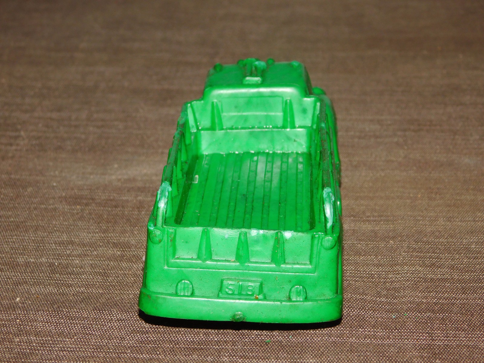 VINTAGE MADE IN USA TOY 5 3/4" LONG PLASTIC AUBURN GREEN TRUCK