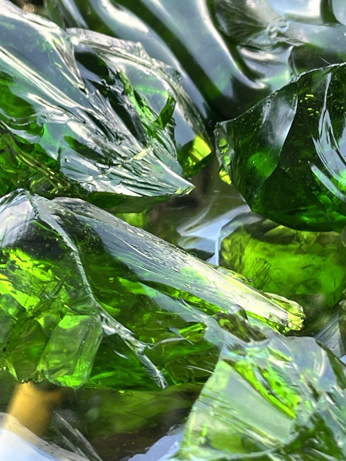 Lot of 10 Deep Green Fern Glass Cullet Slag Chunks ~ 6lbs Blenko