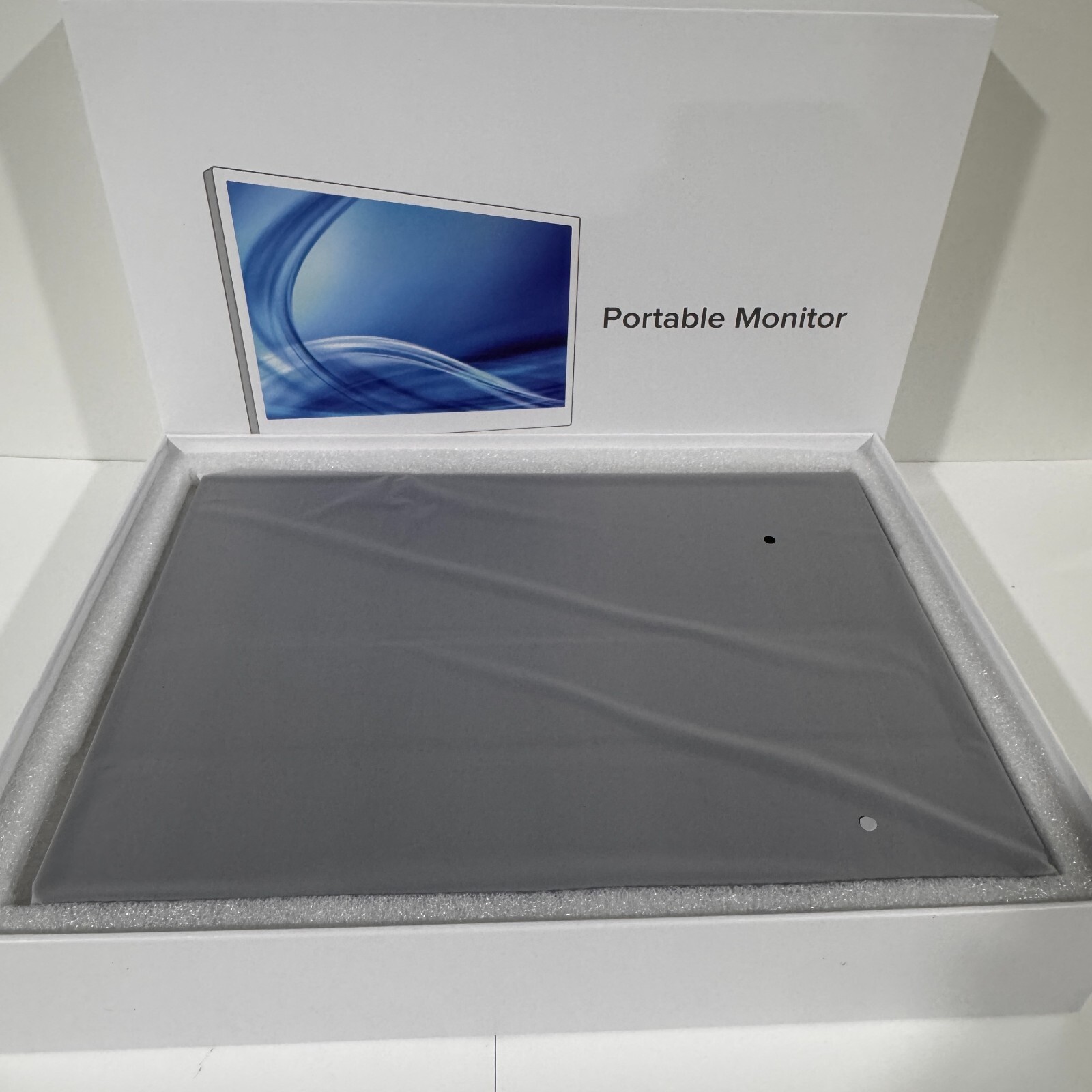 OLED Portable Monitor 16” 3K 120Hz 0.1ms, 500 Nits, 100% DCI-P3, Ultra-Slim