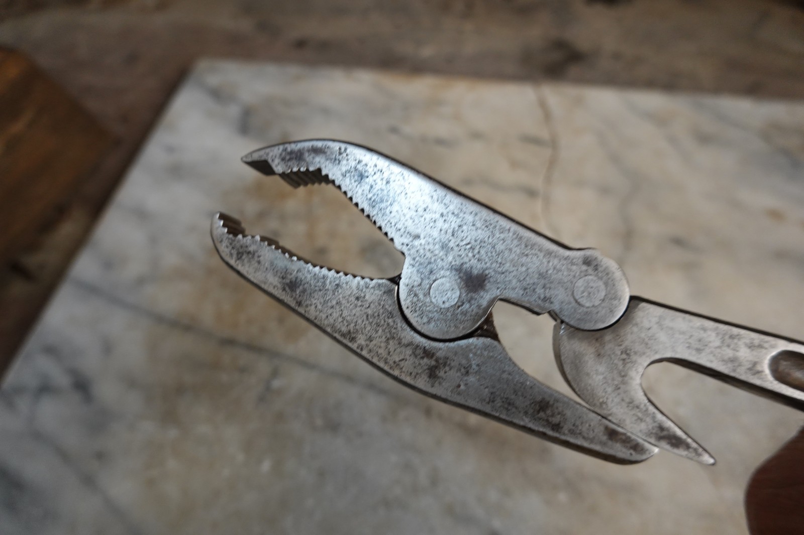 Antique RARE "PTERODACTYL" WRENCH PLIERS SCREWDRIVER PRY BAR Mechanic Carpenter