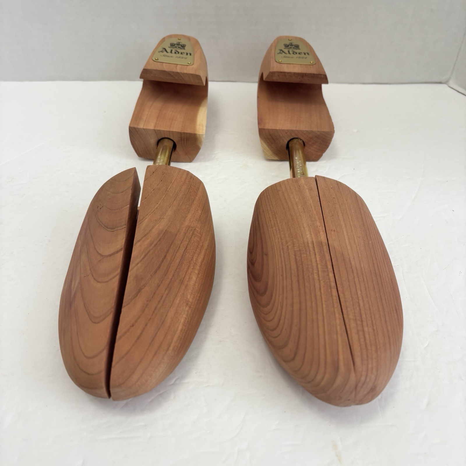 NEW Alden Cedar Shoe Trees~Men's AL6011 Size Large Fits 10W-12M