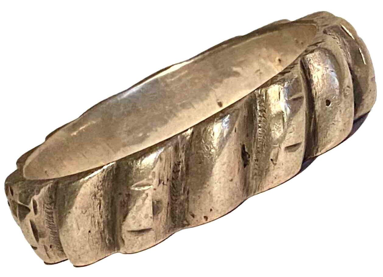 Vintage Ethnic Tribal Artisan Bangle Bracelet, Silver Tone