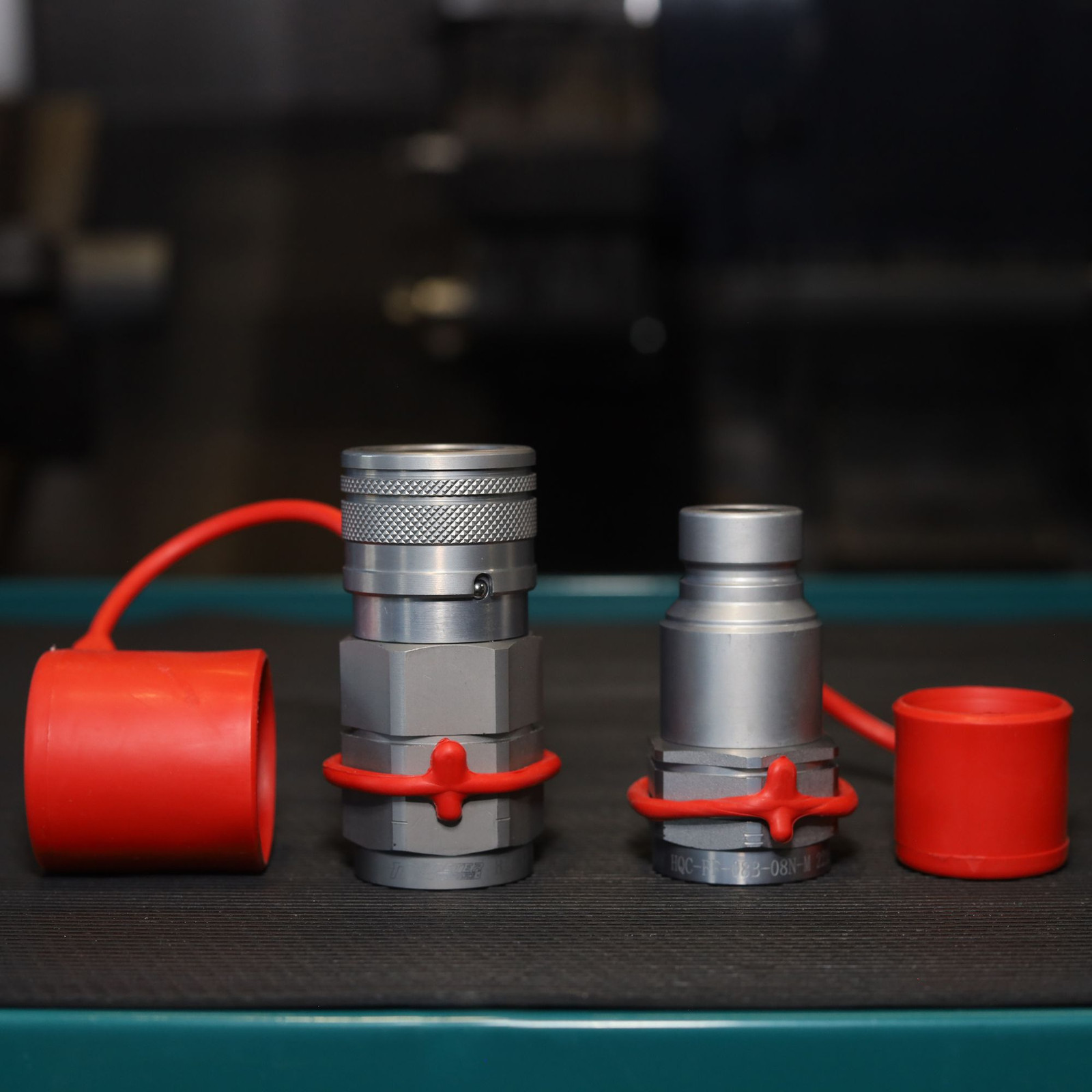 1/2″ Flat Face Hydraulic Quick Couplers Set - 1/2″ NPT Thread