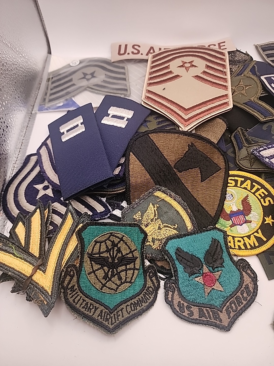 MILITARY PATCH LOT OF 20 GI VARIETY BAG ARMY Navy Marines Airforce Veterans