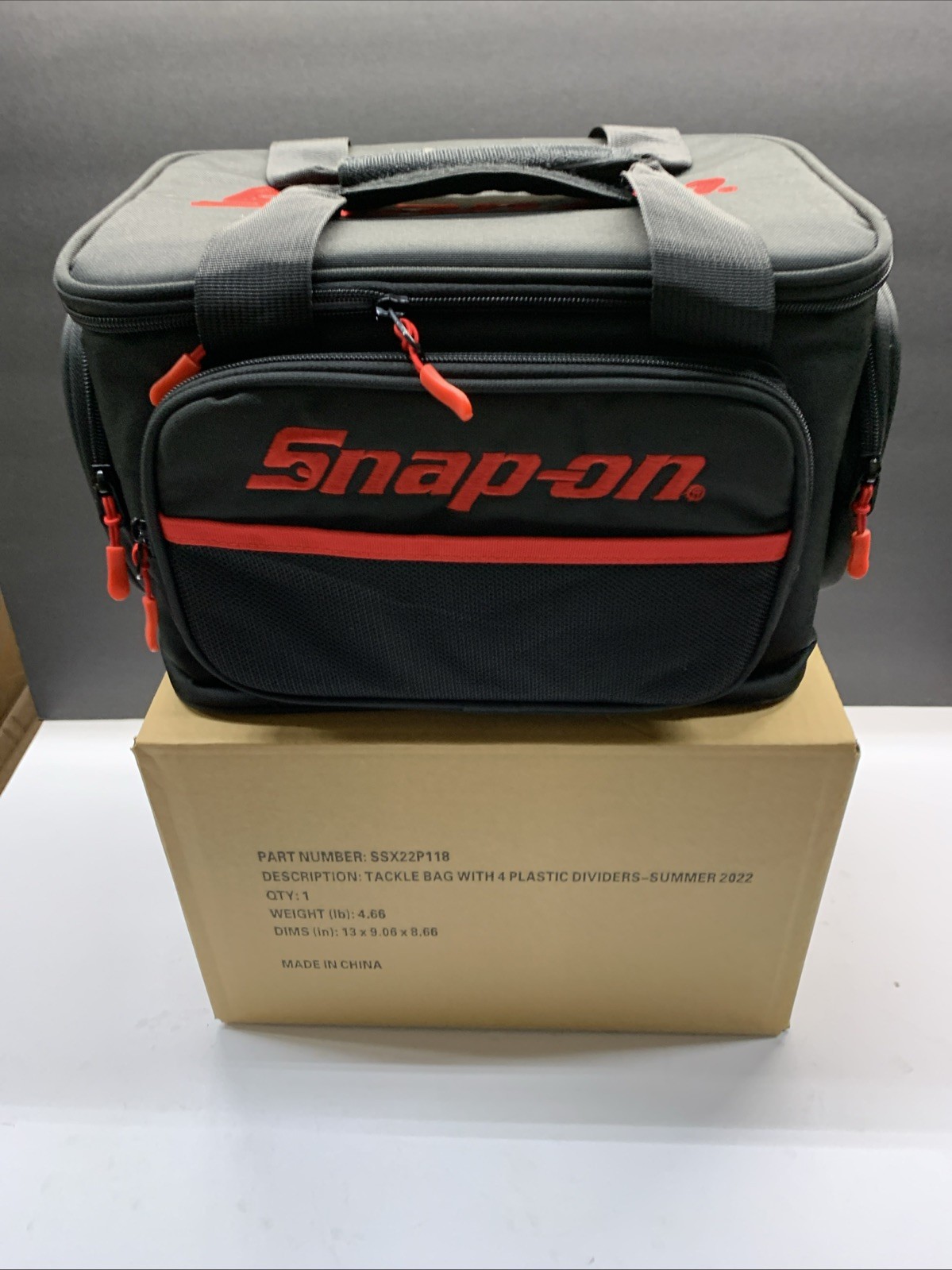 New Snap On SSX22P118 Tackle Cooler Bag  4 Plastic Divided Trays Factory Sealed