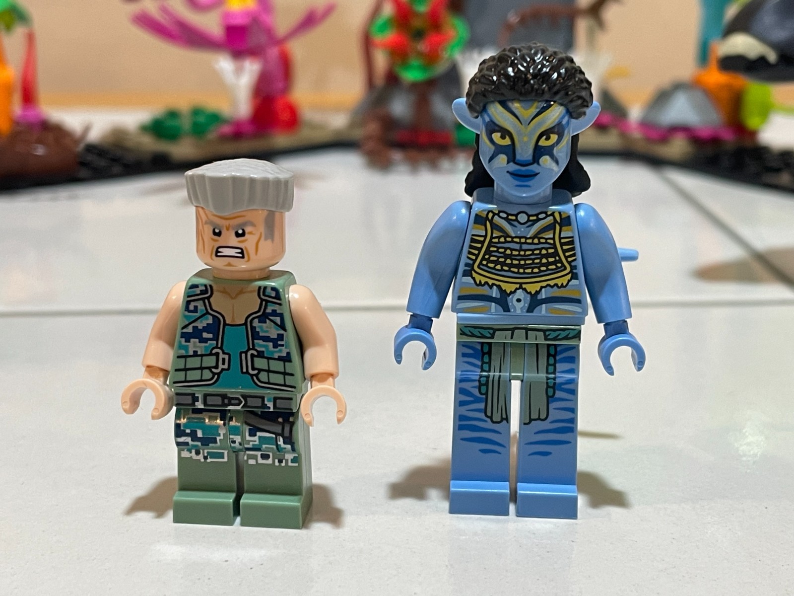 Lego Avatar 75571 Neytiri & Thanator Vs AMP Suit Quaritch Incomplete w/ Minifigs