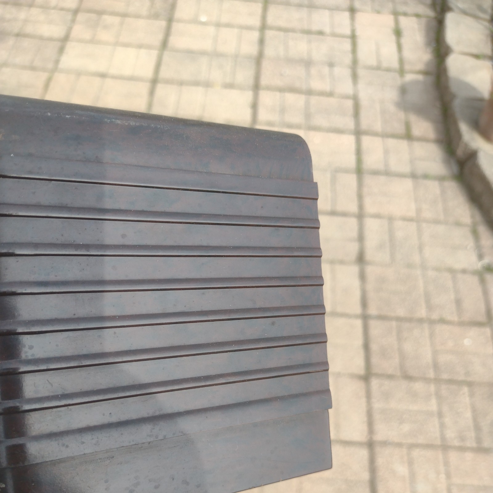 Antique 1930s Detrola Pee Wee Tube Radio Case.