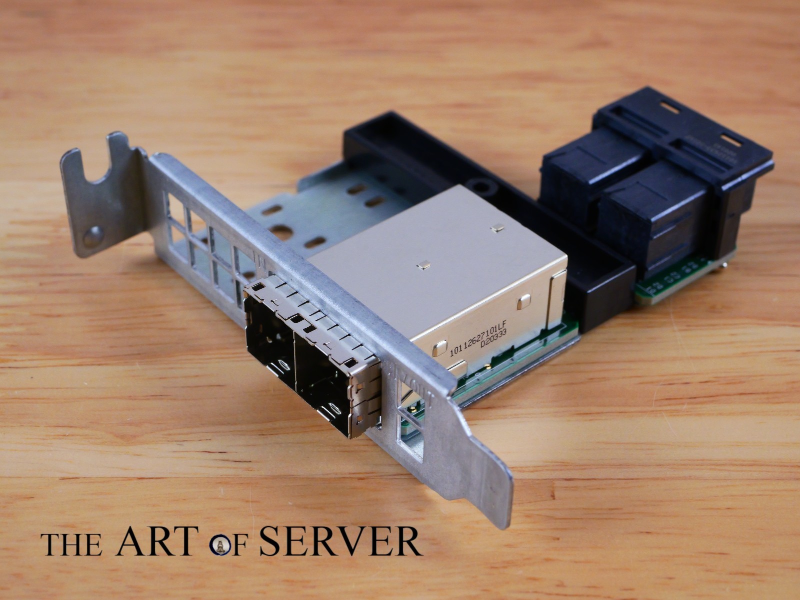 Supermicro AOM-SAS3-8I8E-LP SFF-8644 to SFF-8643 Adapter Low Profile PCI bracket