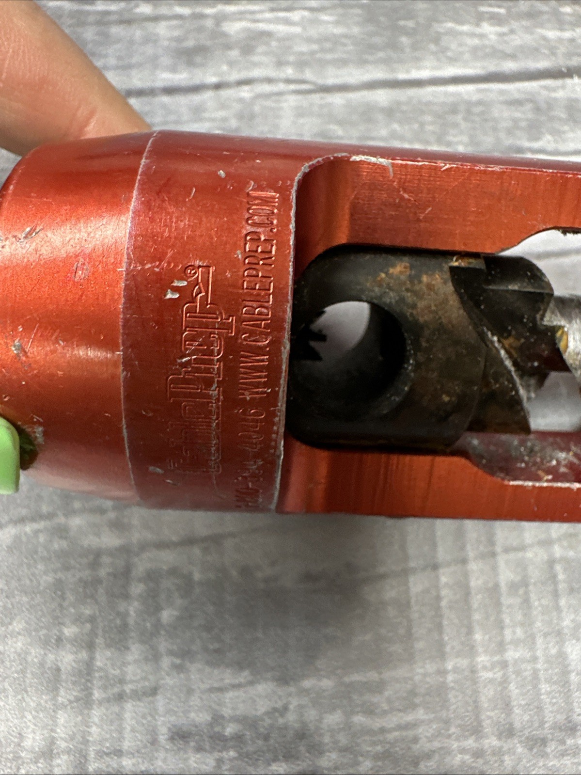 JCS-625, Cable Prep All-In-One Stripping Coring Tool Coaxial Cables