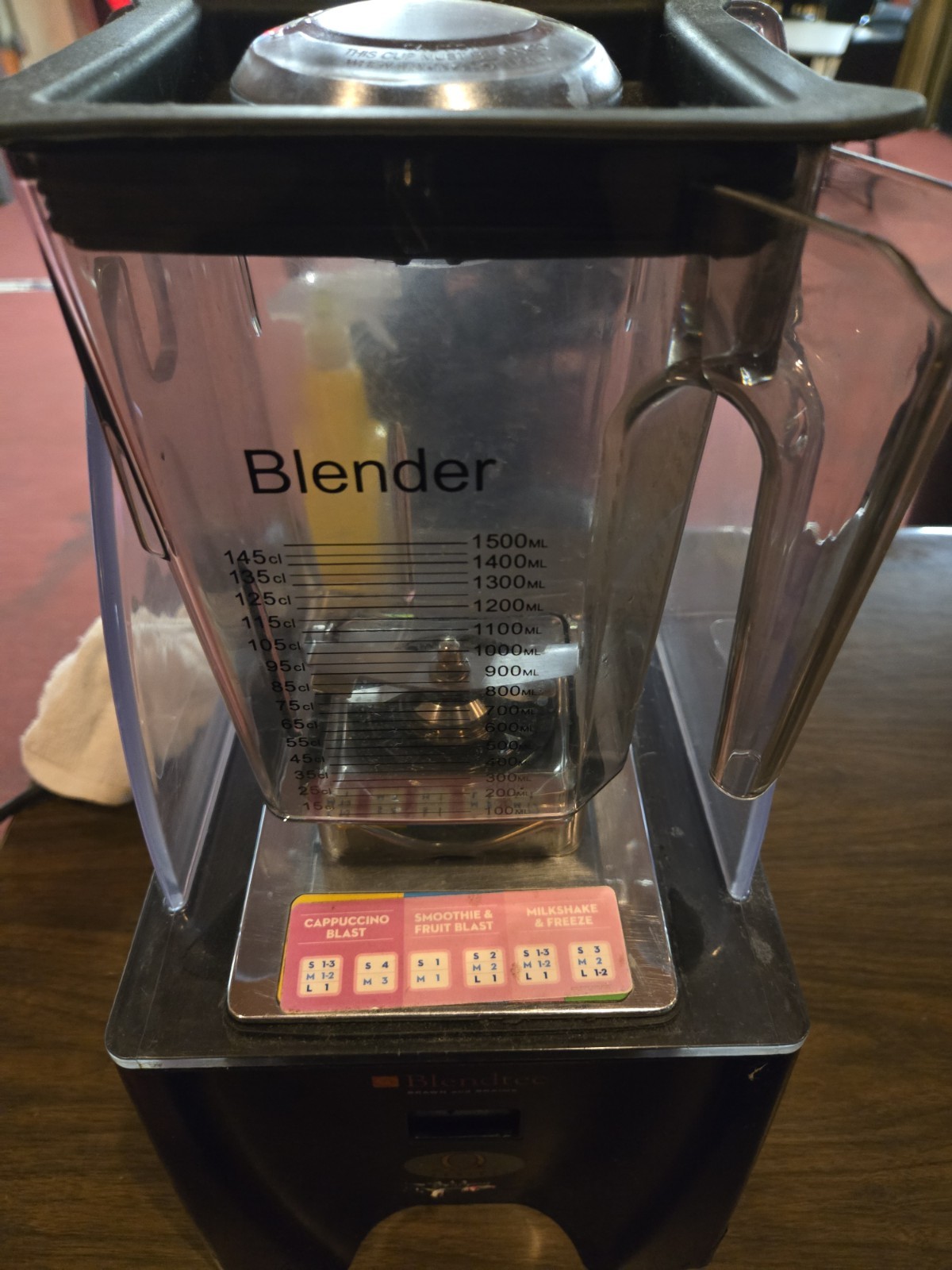 Blendtec Q Series Commercial Blender Toggle Control 1500ml Polycarbonate Jar
