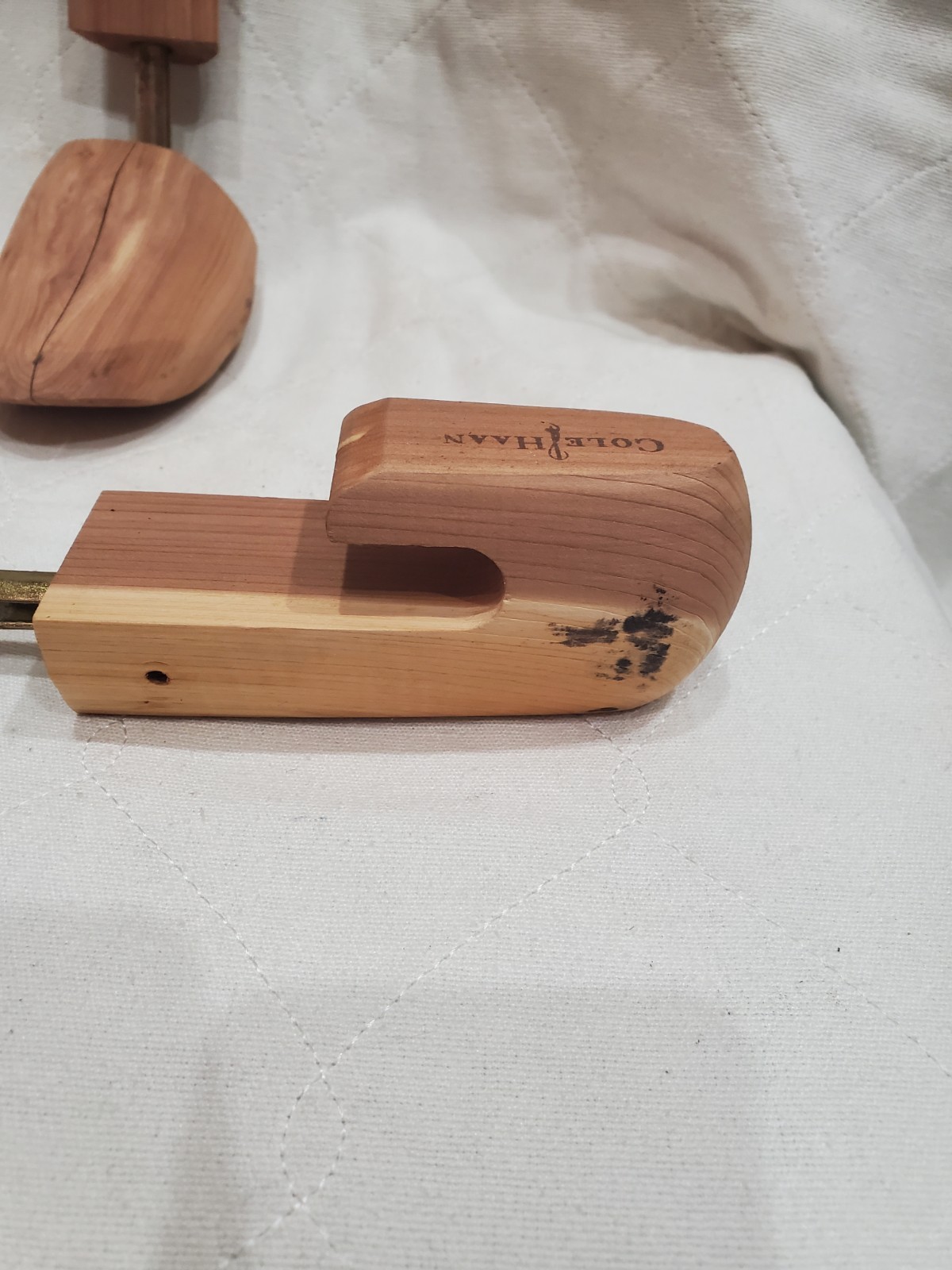 Cole Haan Shoe Tree Wood Split Toe Cedar - Size Large