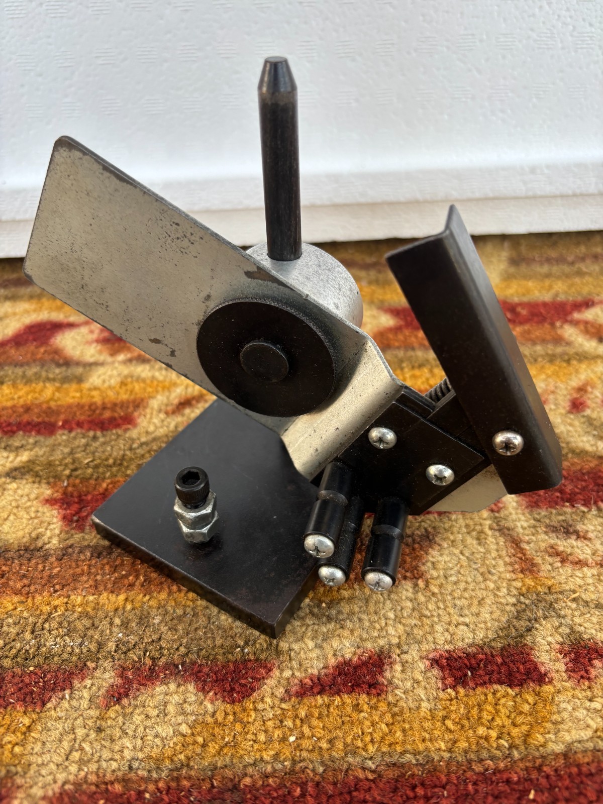 GRS GRAVER SHARPENER in very good condition