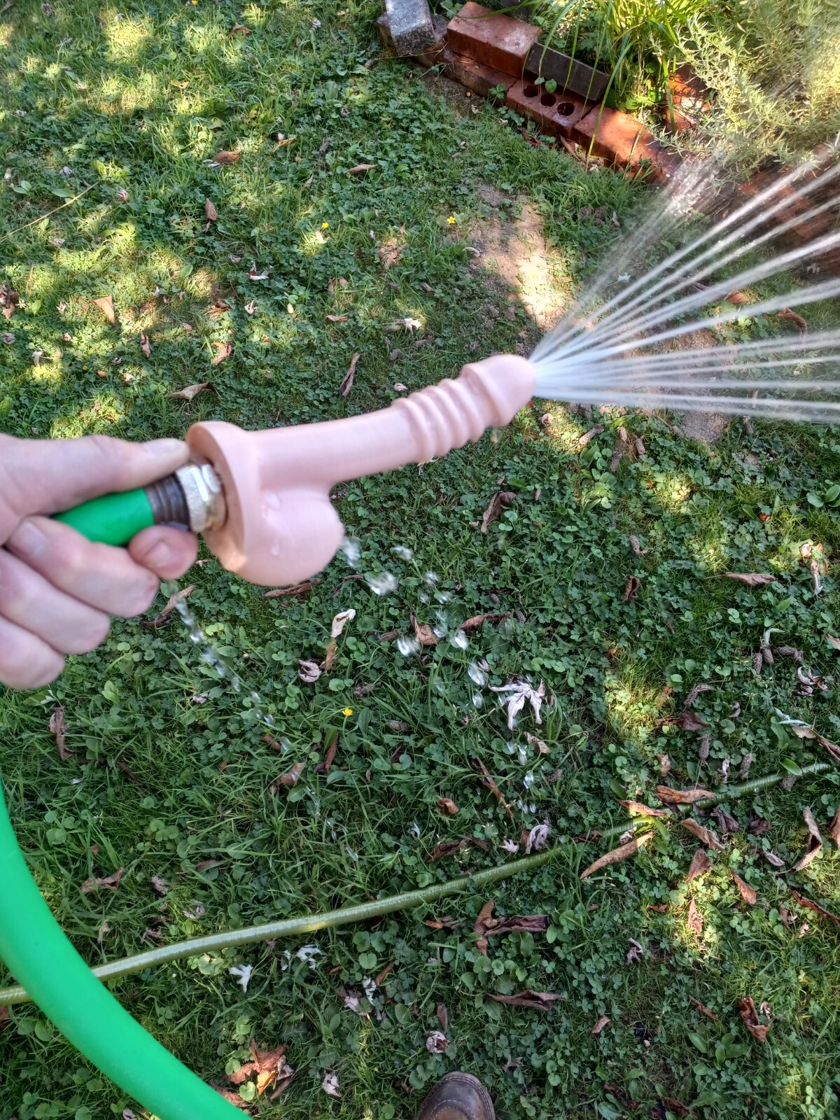 Prank Gift PENIS Garden Water Hose Spray Nozzle Dick Gag Novelty