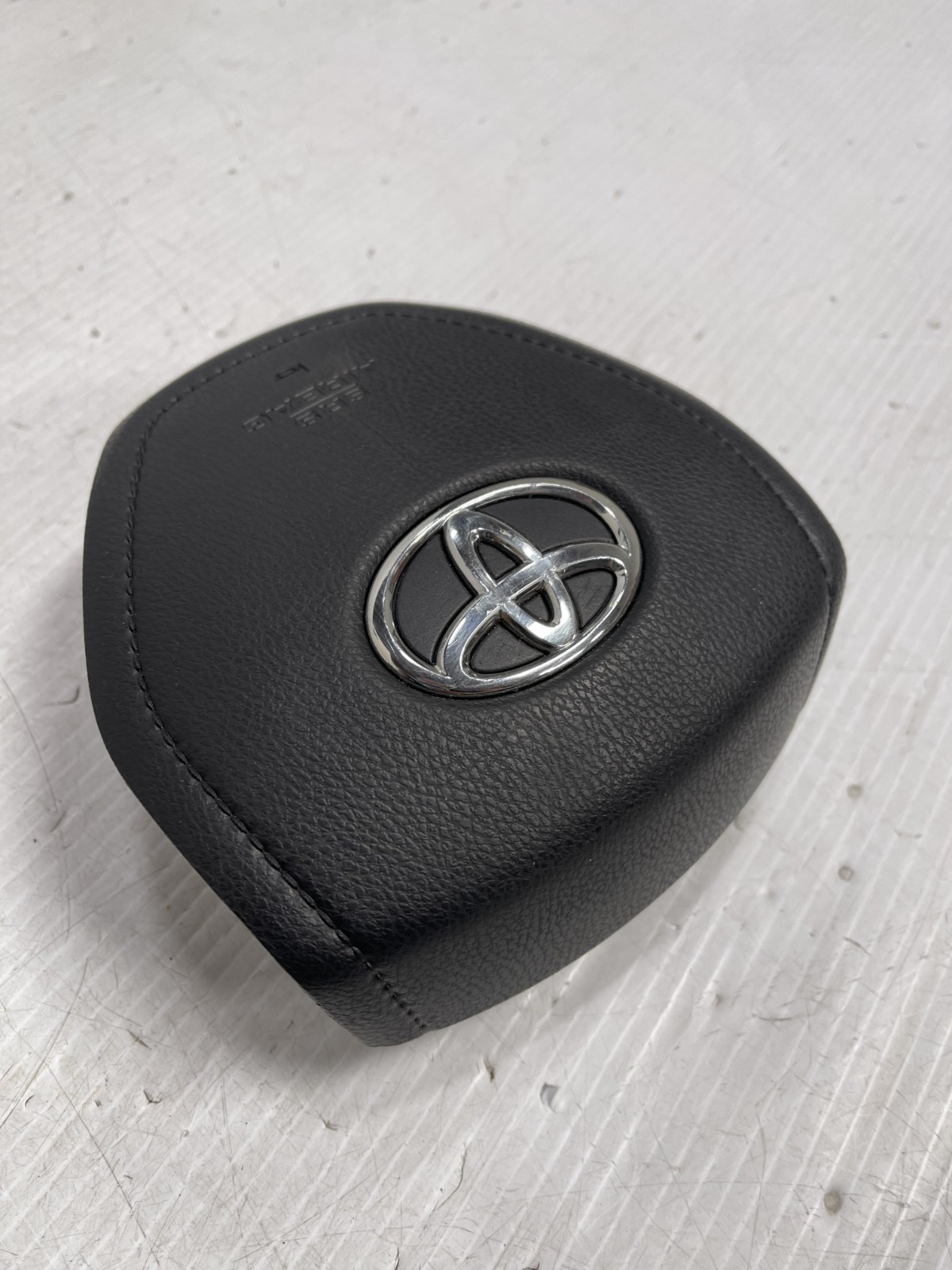 TOYOTA COROLLA 2014-2016 WHEEL, KNEE, LEFT & RIGHT ROOF AND SEATS AIRBAG OEM