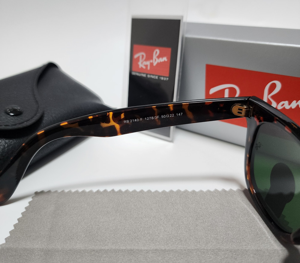 Ray-Ban RB2140 Wayfarer Classic Sunglasses Tortoise Brown Frame Glass Green Lens