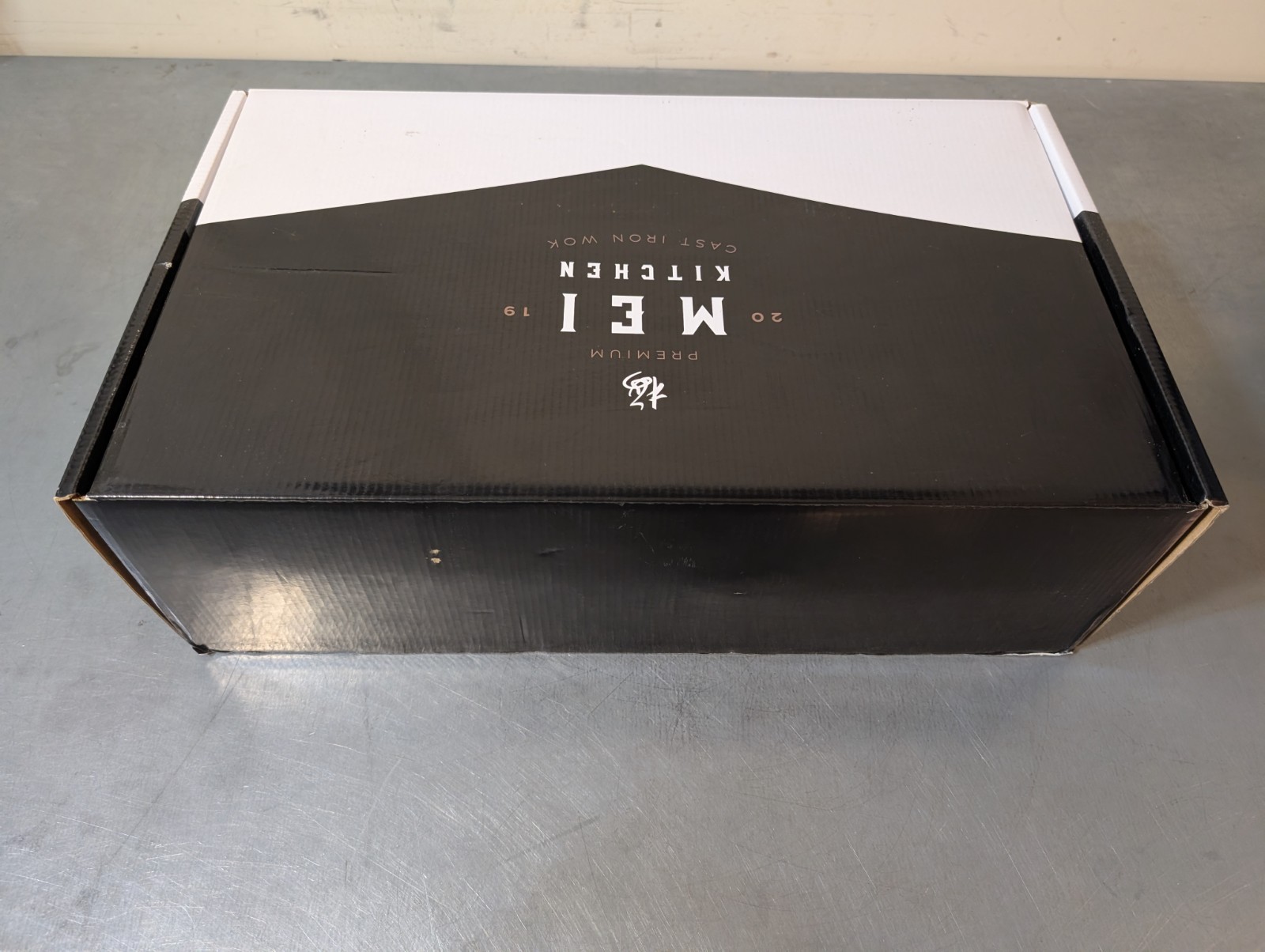 Premium MEI Kitchen 12.5" Enameled Cast Iron Wok w/Lid