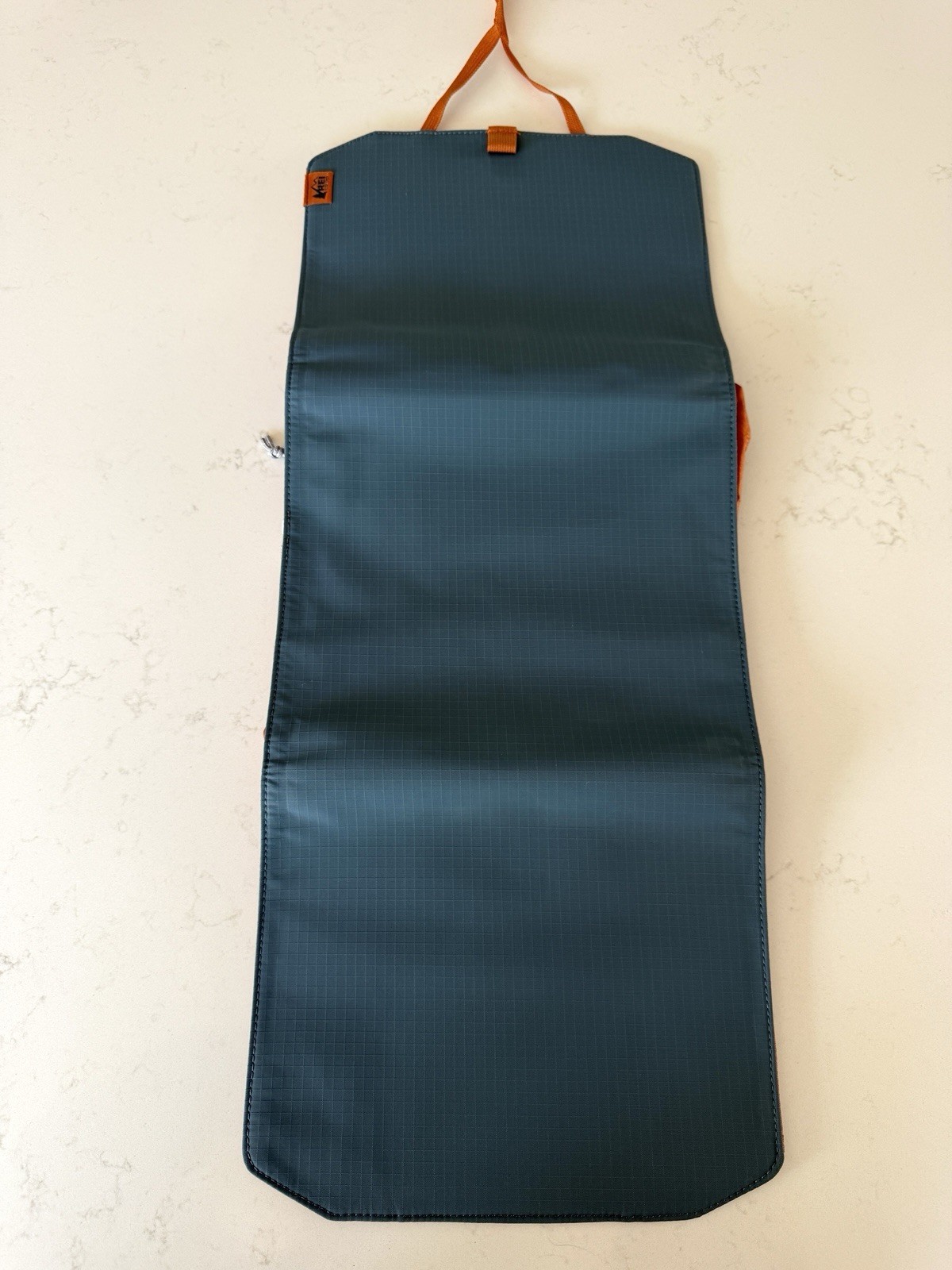 REI Co-op Hanging Toiletry Bag Orange Blue Travel Organizer Shower Roll - *READ*