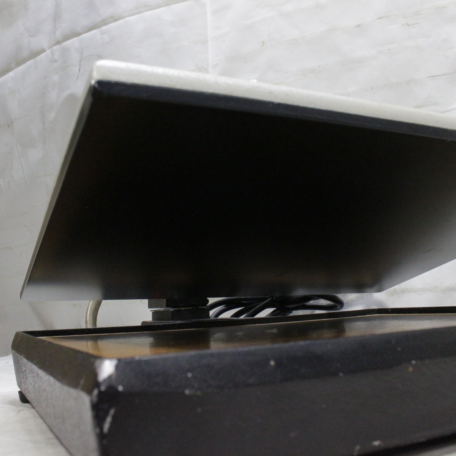 Seal Products - Seal Compress 110S Dry Mounting Laminating Press 15" x 12"