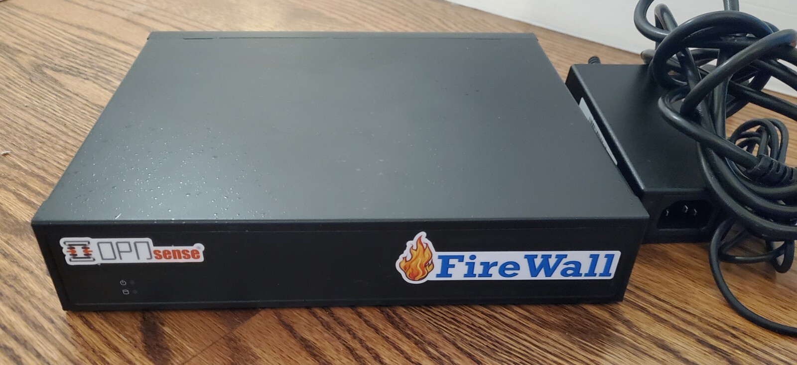 OPNsense, pfSense, Gigabit Firewall + Router + VPN, 16GB RAM, 120GB SSD, 6 Ports