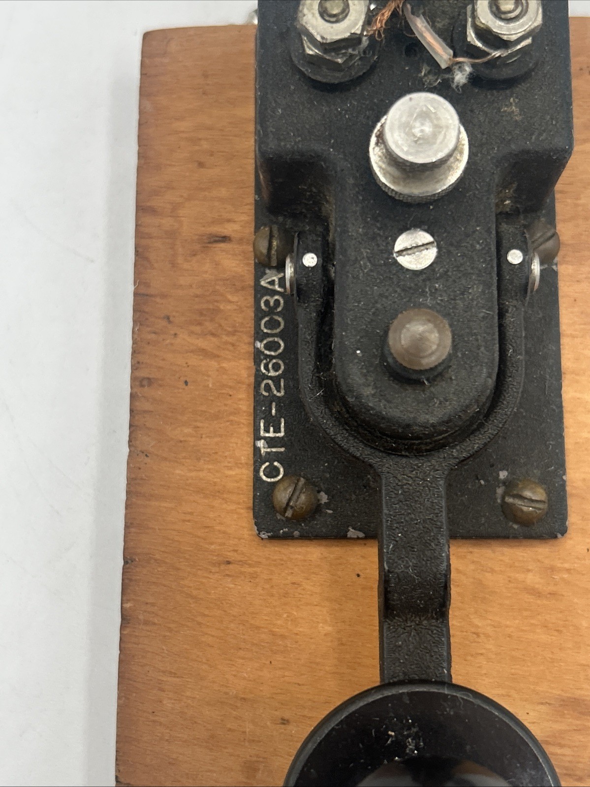 Vintage Telegraph / Morse Code Key - Wood Base - Marked CTE 2600 3A -Tested