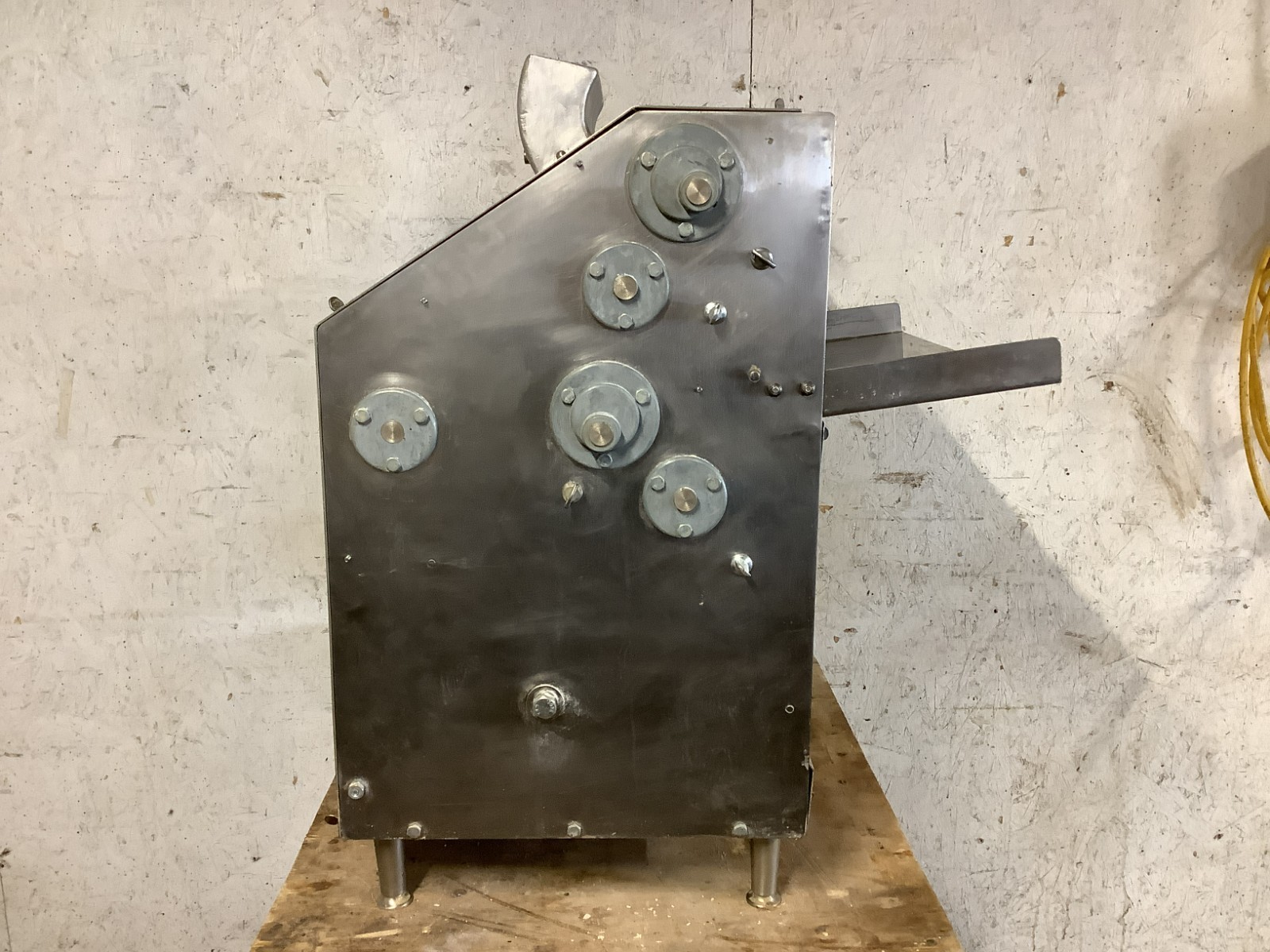 Dough Roller Sheeter Acme MRS11 115V 1phTESTED