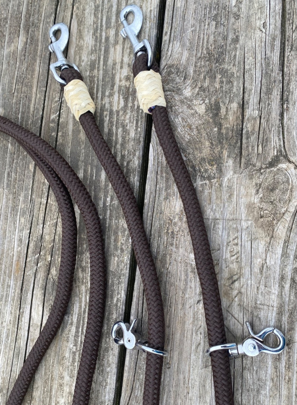 Brown nylon cord draw reins w/snap ends