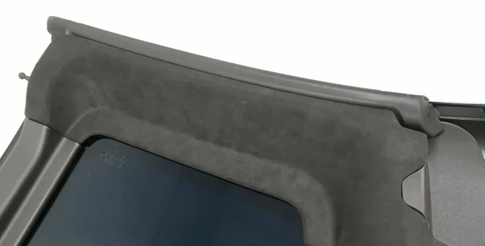 2020-2023 Corvette C8 Removable Transparent Roof Panel 85004253 w/ Suede Liner