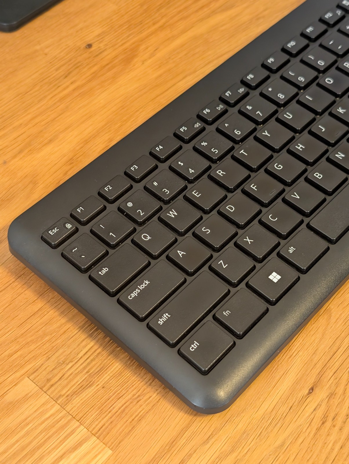 Dell Keyboard and Mouse - KM3322W - US English - 2.40 GHz Keyboard - Black