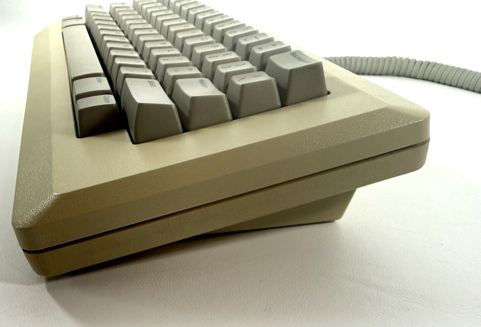 Apple Keyboard and Cable for Macintosh 128k 512k Mac Plus RARE Vintage M0110