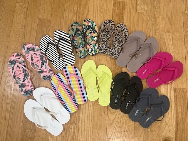 Old Navy Women’s Flip Flops B&W, Stripe, Polka Dot, Palm, Glitter, Sz 6-11