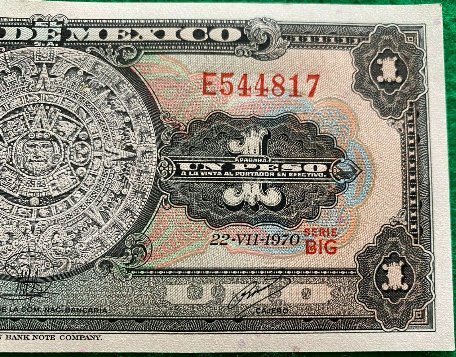 1970 Mexico Banknote 1 Peso UNC CRISP Paper Money Aztec SERIE BIG Prefix E