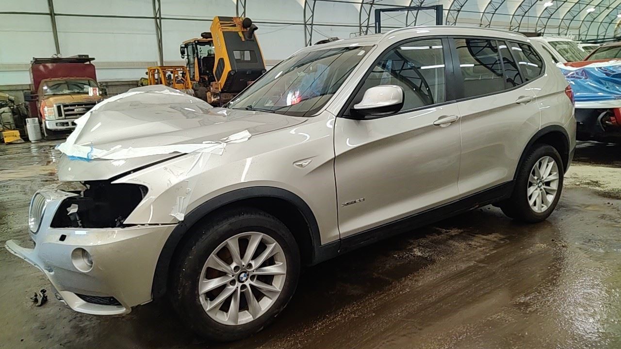 (LOCAL PICKUP ONLY) Trunk/Hatch/Tailgate With Power Opening And Closing Fits 11-