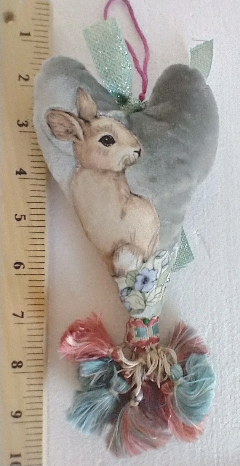 Holiday Seasonal Easter Heart Rabbit Floral Ornament 7" New Collectibles